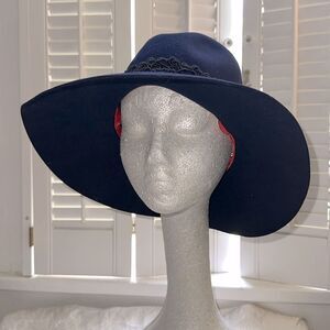 Vintage 60s Navy Blue Felt Wide Brimmed Hat with Lace Detailing
